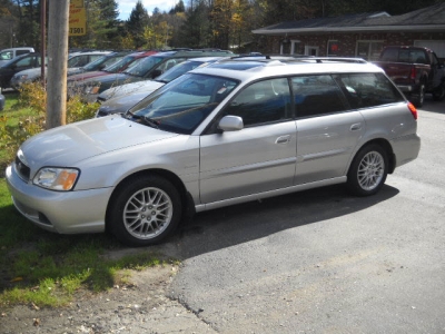 2004-Subaru-Legacy-L-35th-Anniversary-Edition-Wagon-3_0.jpg