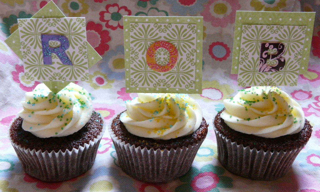 Rob cupcakes_0.jpg