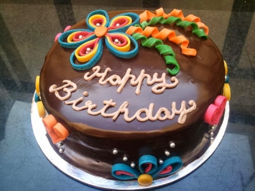 happy birthday cake with curls_0_0.jpg