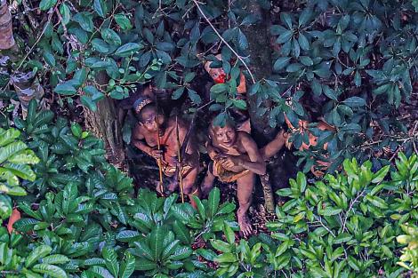 09-uncontacted-tribe-amazon.adapt_.470.1.jpg