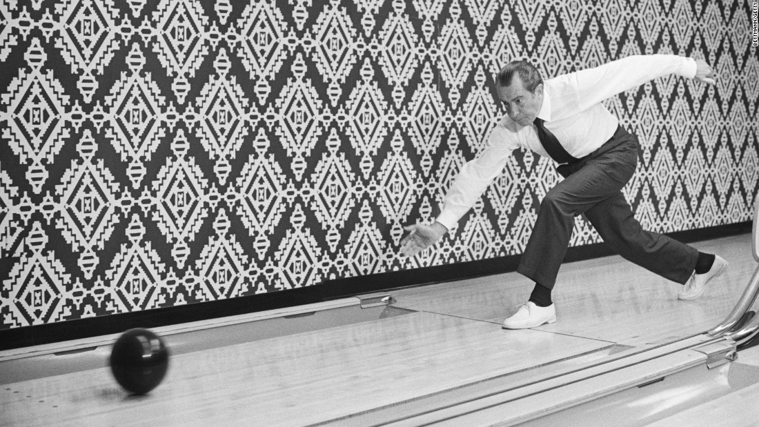 161129153616-presidents-exercise-nixon-bowling-restricted-super-169.jpg