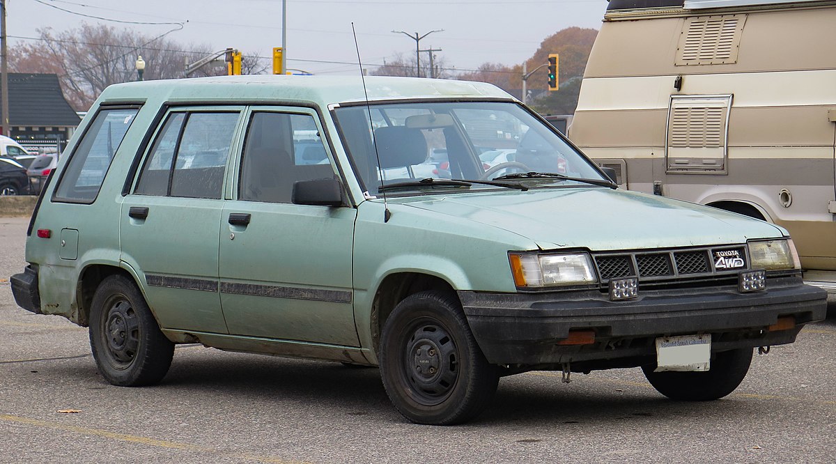 1987_Toyota_Tercel_4WD_Deluxe.jpg