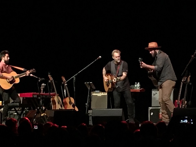 Anders Osborne - Jackie Green Westbury 10202017 332 resize.jpg