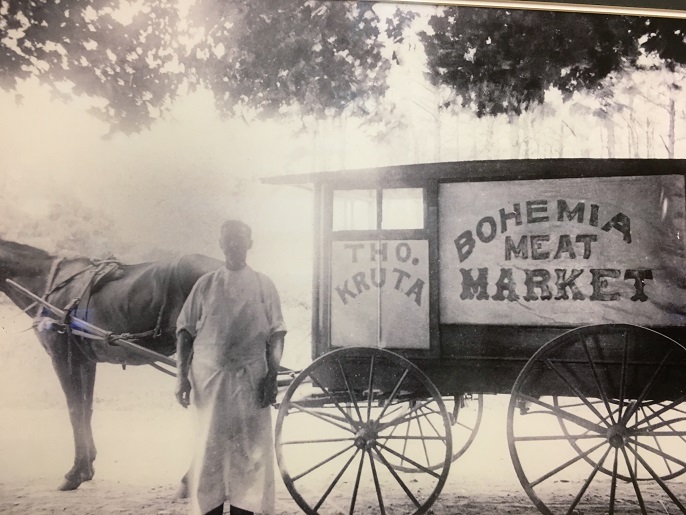 Bohemia NY 1800s meat wagon.jpg