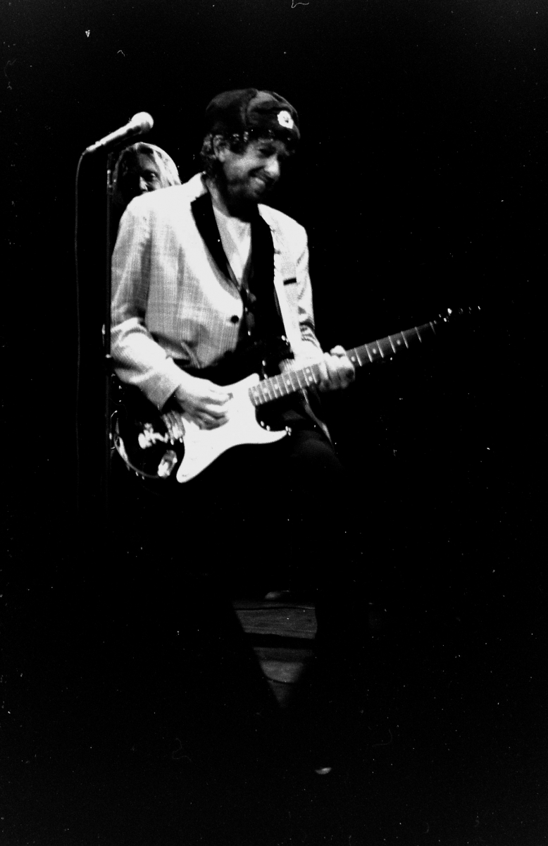 Dylan 9 - CW Post 1991.jpg