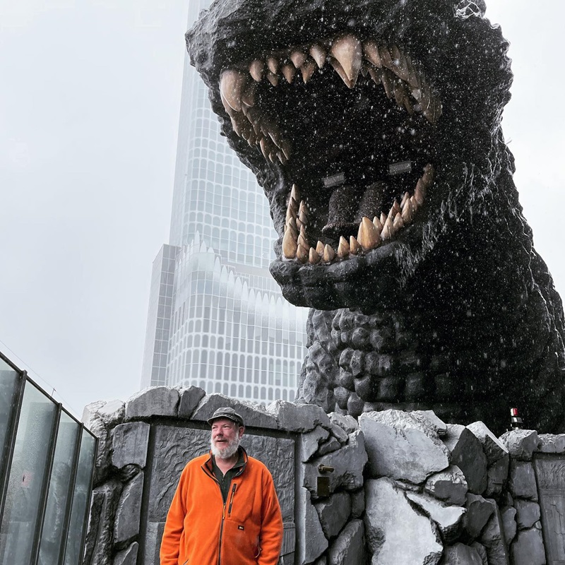 Godzilla Statue.jpg