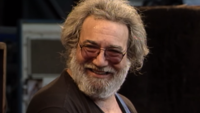 Grateful_Dead_Foxboro_7_2_89_YouTube-700x397.png