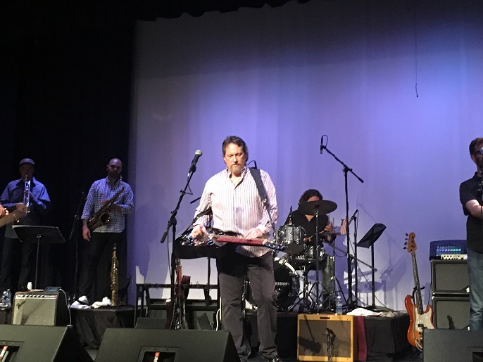 Jerry Douglas Band Bayshore NY 08122017 066 resize_0.jpg