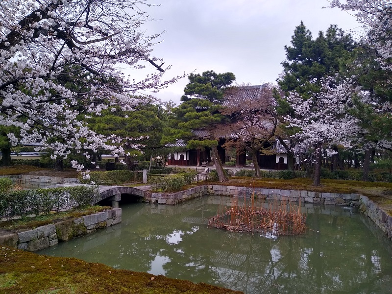 Kyoto Temple I.jpg