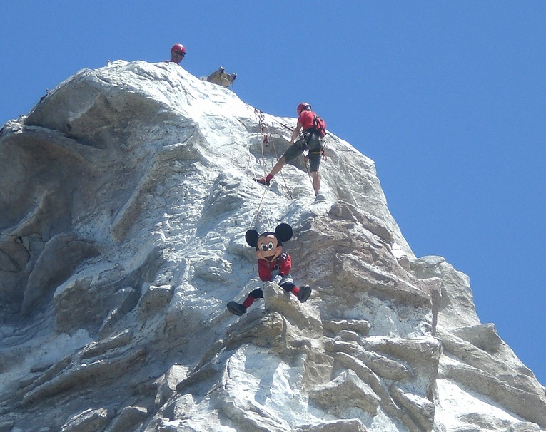Matterhorn-Mickey.jpg