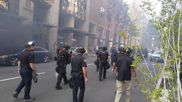 Portland Cops 1.jpg