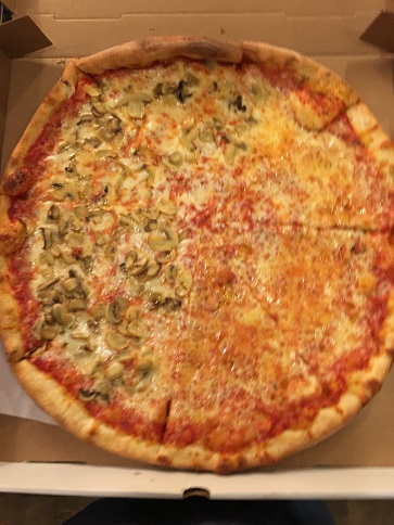 Saviano half shroom large Pizza.jpg