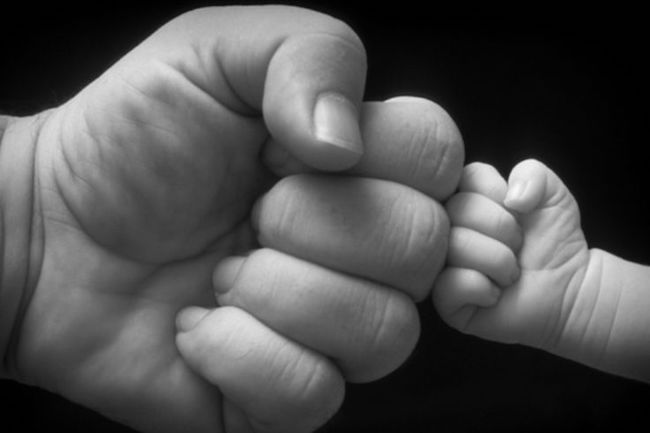 baby-fist-bump.jpg