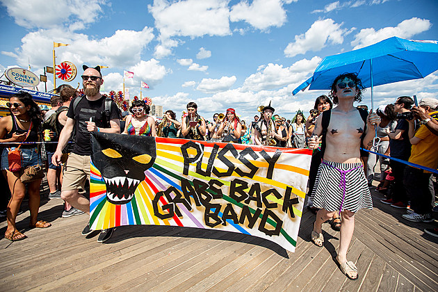 coneyislandmermaidparade-2019-231.jpg