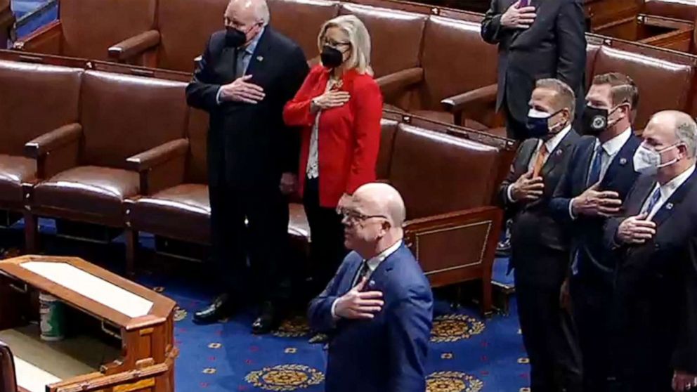 dick-cheney-liz-cheney-house-floor-pledge-ht-jc-220106_1641491061636_hpMain_16x9_992.jpg