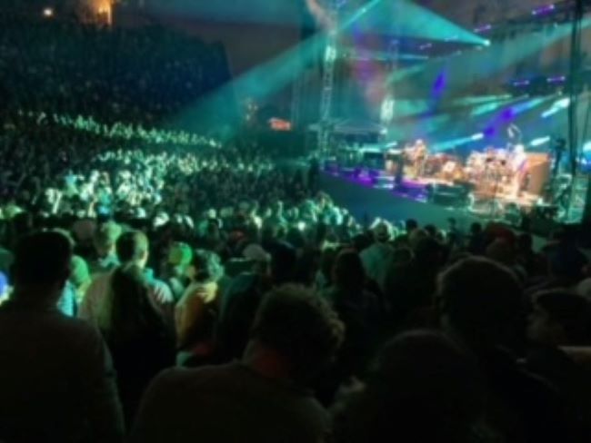 phishgreek23_0.jpg